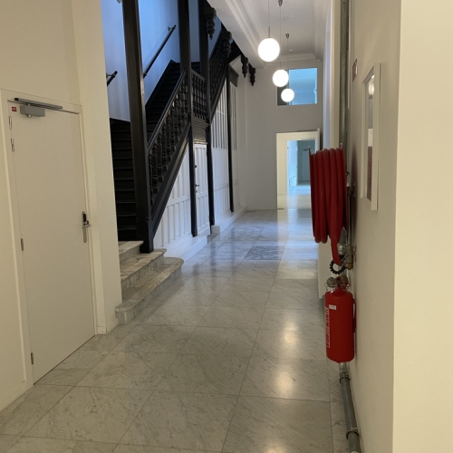 12C76239 8358 4EFC 9164 9A3E31771CFF 1 105 C