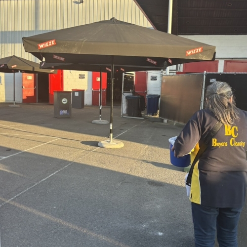 9B06396D 88FC 445E 8EE7 7B2AD56FF445 1 105 C