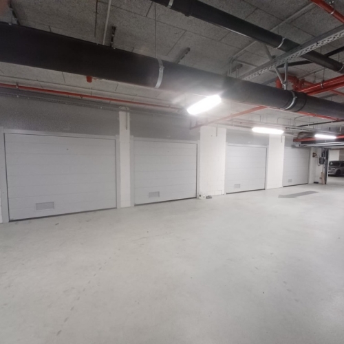 DF049858 3F91 4075 8802 C58690360D9A 1 105 C